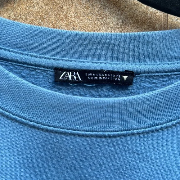 ZARA Blue Sweatshirt - Picture 3 of 5